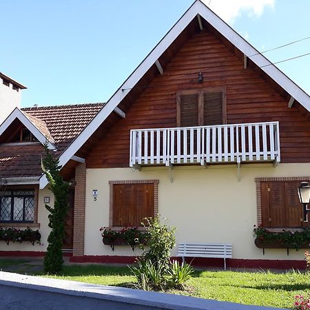 Casa aconchegante para grupos e famílias Campos do Jordão Exterior foto